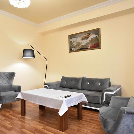 Teryan 68/3 2 Appartement Jerevan Buitenkant foto