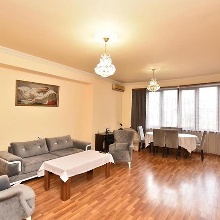 Teryan 68/3 2 Appartement Jerevan Buitenkant foto