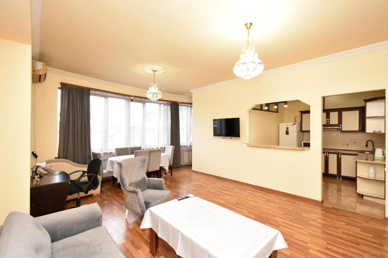 Teryan 68/3 2 Appartement Jerevan Buitenkant foto