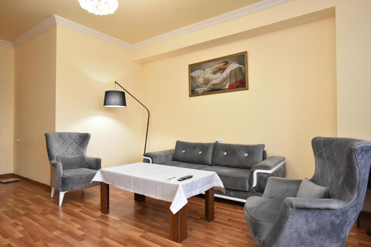 Teryan 68/3 2 Appartement Jerevan Buitenkant foto