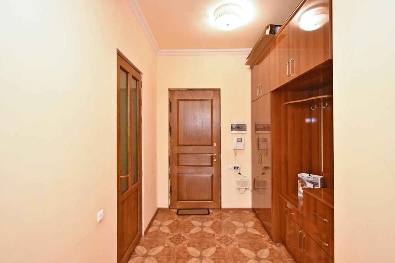 Teryan 68/3 2 Appartement Jerevan Buitenkant foto