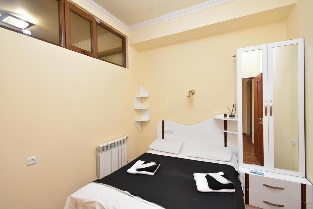 Teryan 68/3 2 Appartement Jerevan Buitenkant foto