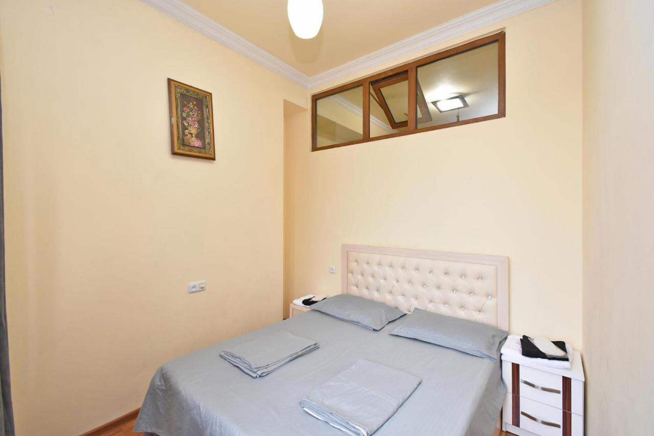 Teryan 68/3 2 Appartement Jerevan Buitenkant foto